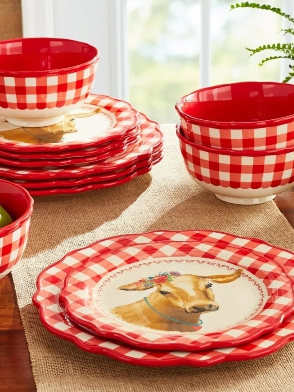 The Pioneer Woman Red Gingham Cow Motif 12pc Dinnerware Set